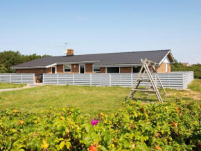 10 person holiday home in Ringk bing
